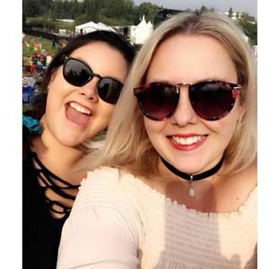 Meet your Posher, Ashley